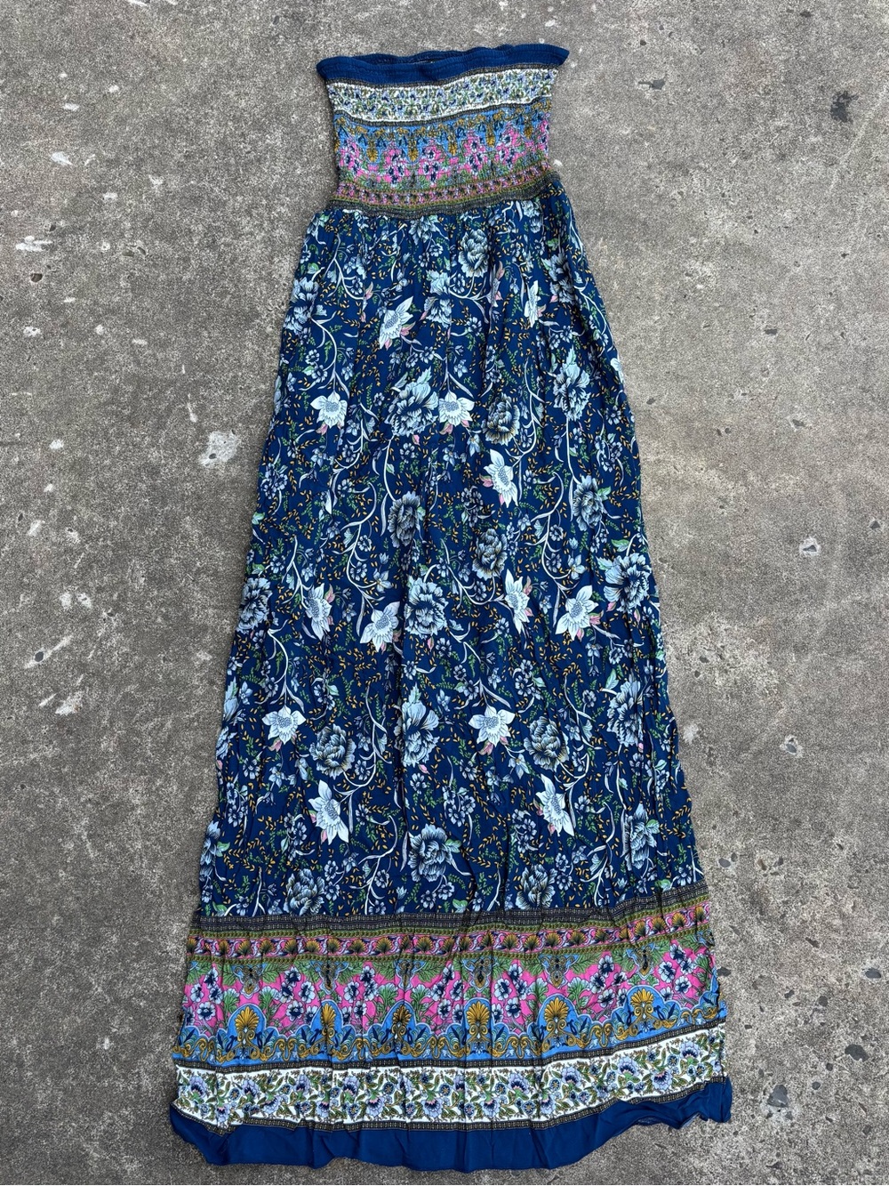 SHEIN Navy Blue Floral Strapless Maxi Dress with Pink Border